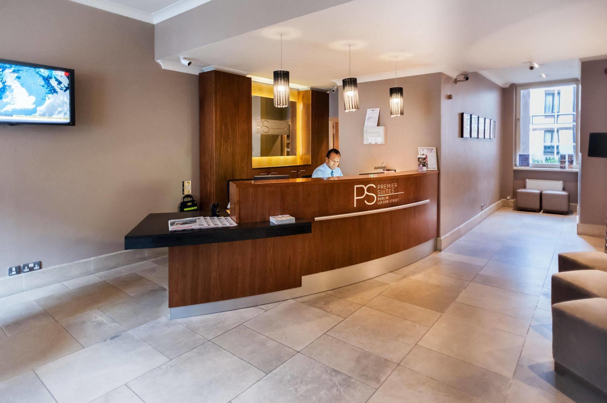 Premier Suites Dublin, Leeson Street エクステリア 写真